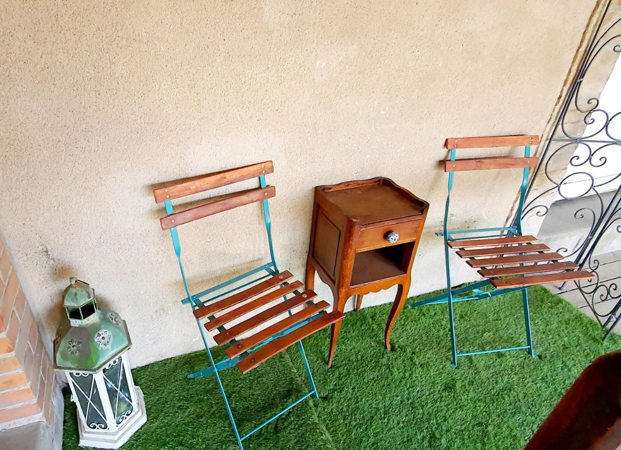 Artistique Appartement Sillé-le-Guillaume Buitenkant foto