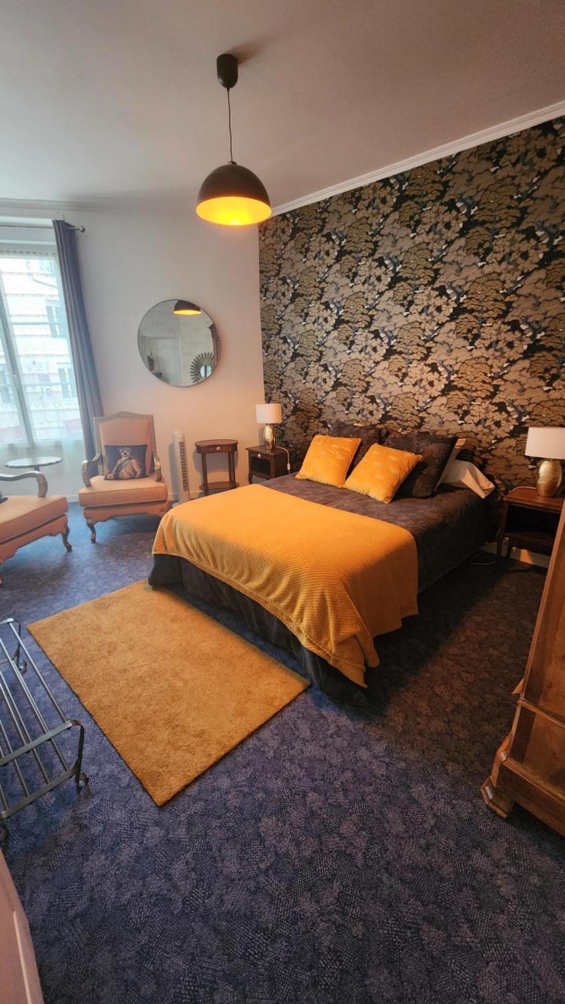 Artistique Appartement Sillé-le-Guillaume Buitenkant foto